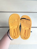 Nike Hightop Running shoes (5C)